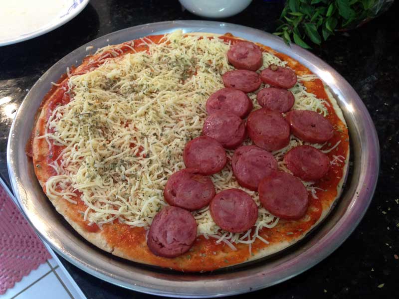 Pizza Fácil - Preparo: Calabresa